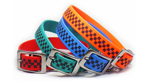 Image of stylish reflective dog collar made by Laugh Dog.